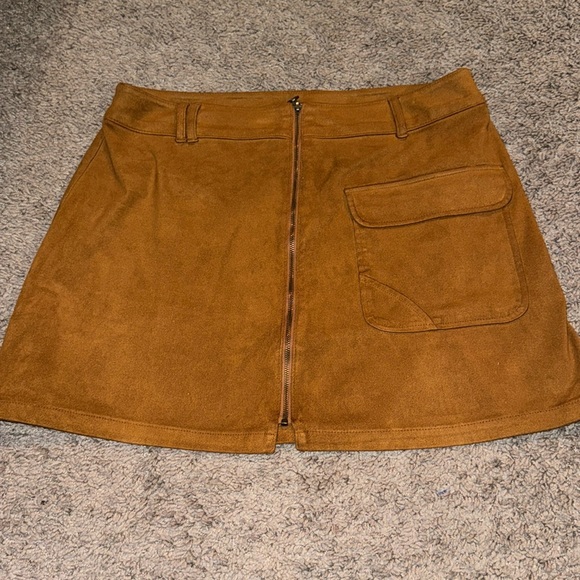 ♾️ 21 skirt - Picture 1 of 5